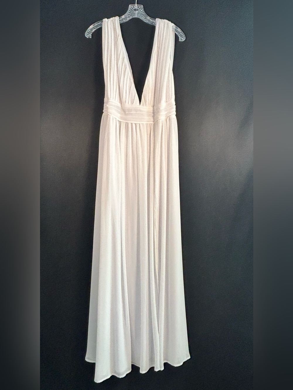 Love X Design Athena XL White Plunging V Formal Maxi Gown Bridal
